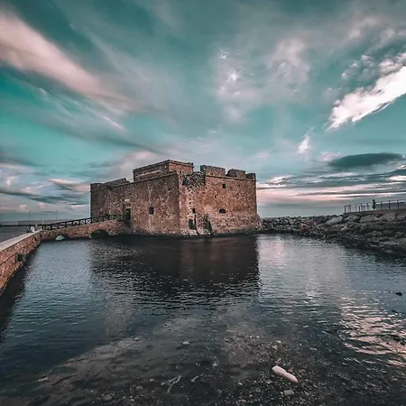 Bohemian Rhapsody * Paphos