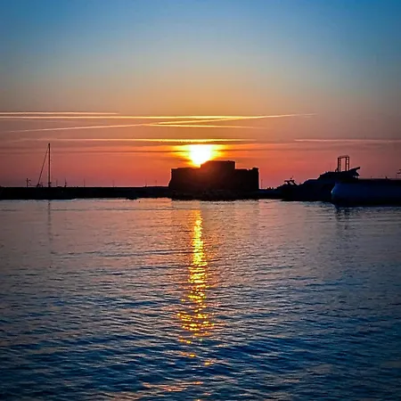 Bohemian Rhapsody * Paphos