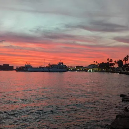 Bohemian Rhapsody Apartment *