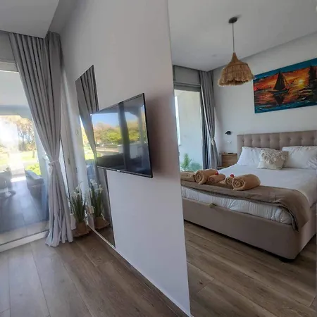 Bohemian Rhapsody Apartment