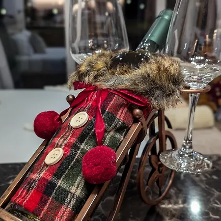 Apartment Bohemian Rhapsody