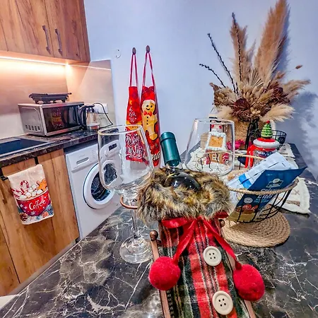 Bohemian Rhapsody Apartment