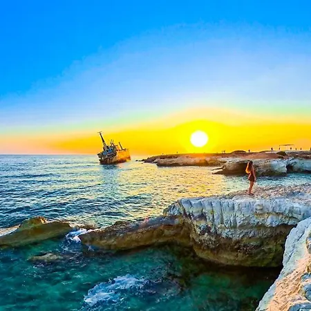 Apartament Bohemian Rhapsody Paphos