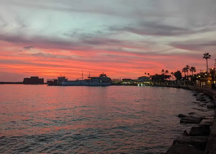 Bohemian Rhapsody アパート *