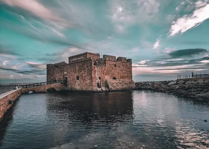 Bohemian Rhapsody * Paphos